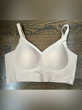 Seamless Light Nude Wireless Comfort Bra